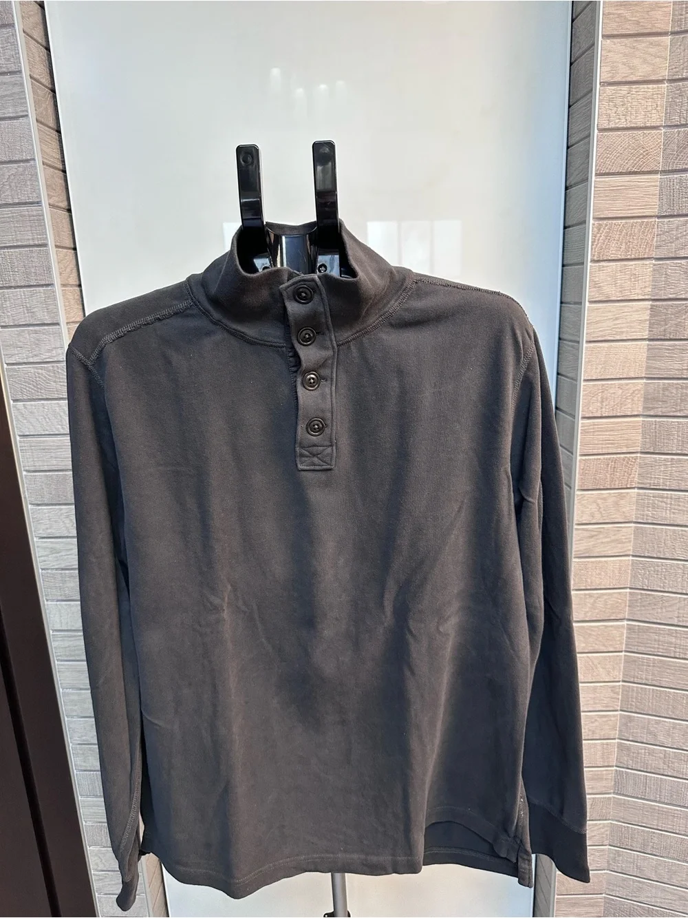 J. Crew Vintage Black Four-Button Henley Pullover Holiday 2008 Season